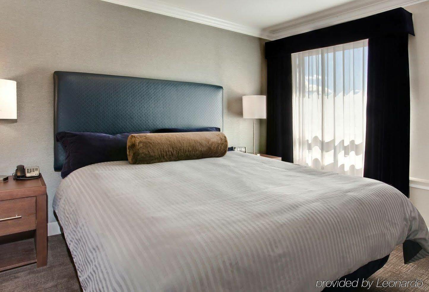 Sandman Signature Prince George Hotel Exterior foto
